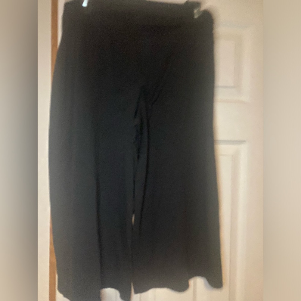 2 pair of gaucho pants size medium
